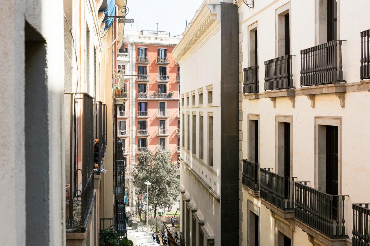 Ola Living Cnd Canuda Barcellona Esterno foto